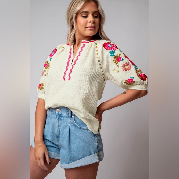 Beige Floral Embroidered Ricrac Puff Sleeve
Textured Blouse Bohemian Top - Picture 5 of 15